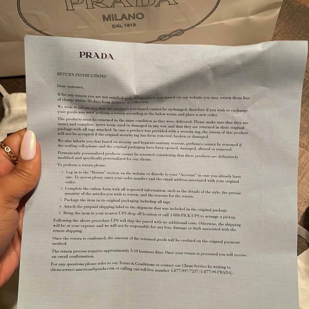 Authentic Prada Re-Edition unlimited mini bag - Picture 8 of 11